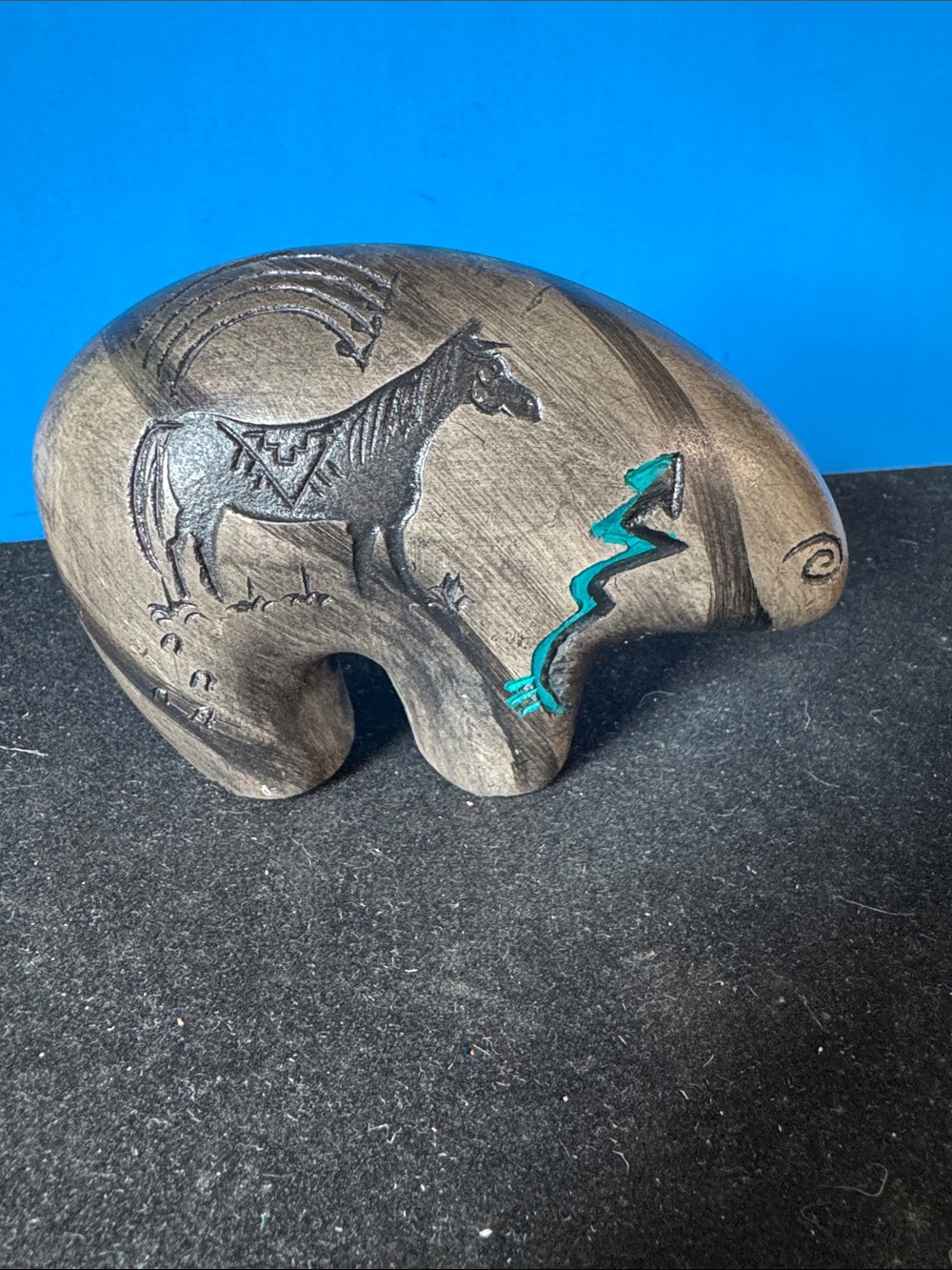 Handcarved Navajo horsehair pottery Black Stone Bear Sculpture w/ Turquoise